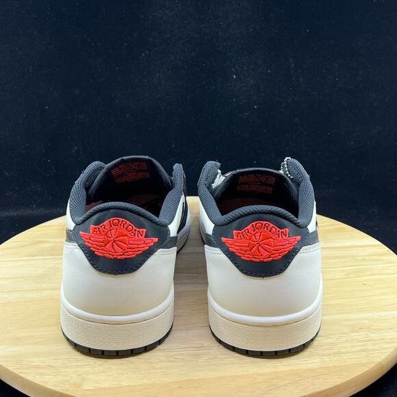 Jordan 1 Retro Low OG PSG - Paris-Saint Germain - Off-Noir / Red - Picture 6 of 9